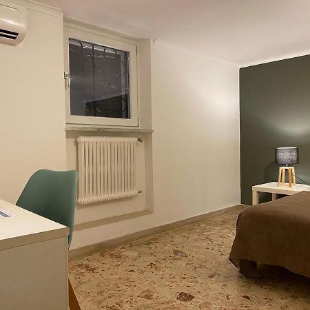 Charme Rooms Таранто Екстериор снимка