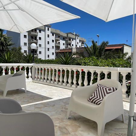 Charme Rooms Таранто Екстериор снимка