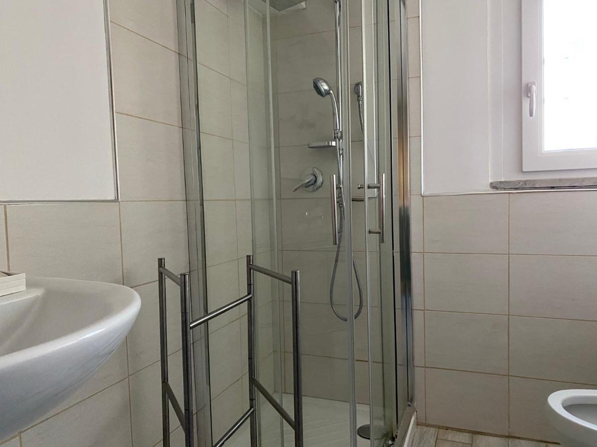 Charme Rooms Таранто Екстериор снимка