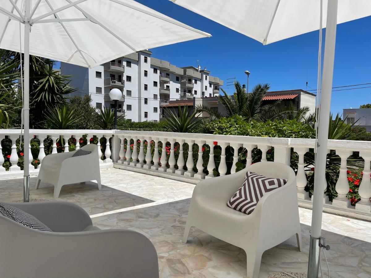 Charme Rooms Таранто Екстериор снимка