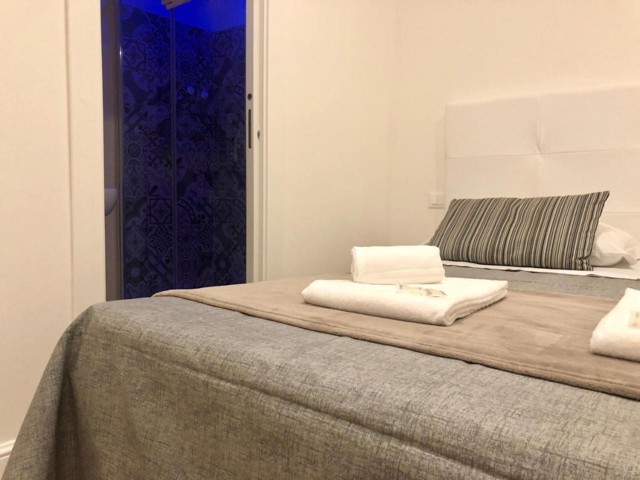 Charme Rooms Таранто Екстериор снимка