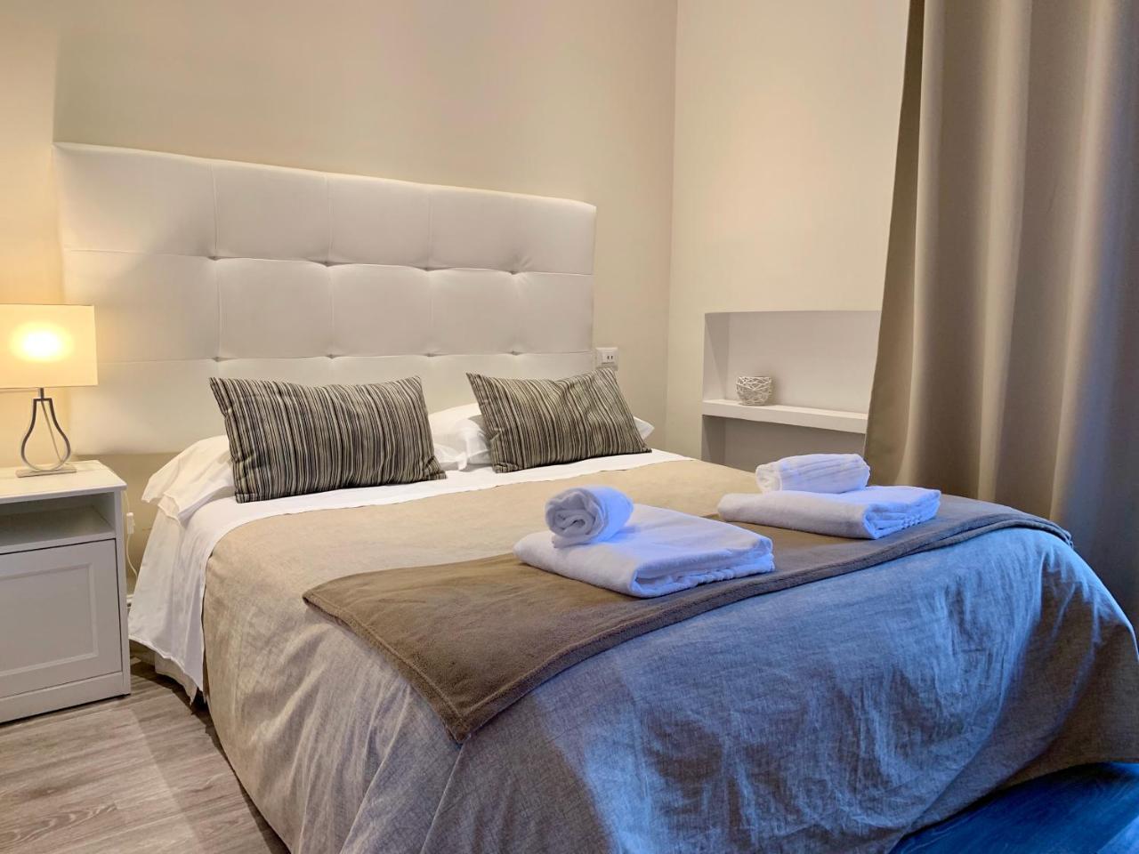 Charme Rooms Таранто Екстериор снимка